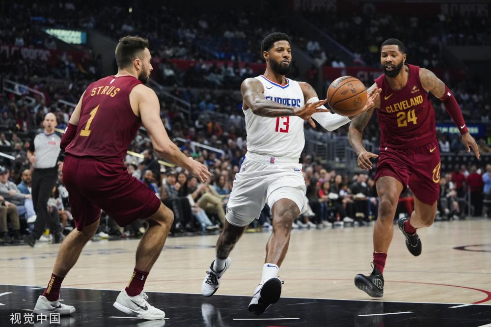 到与替补席 到与替补席