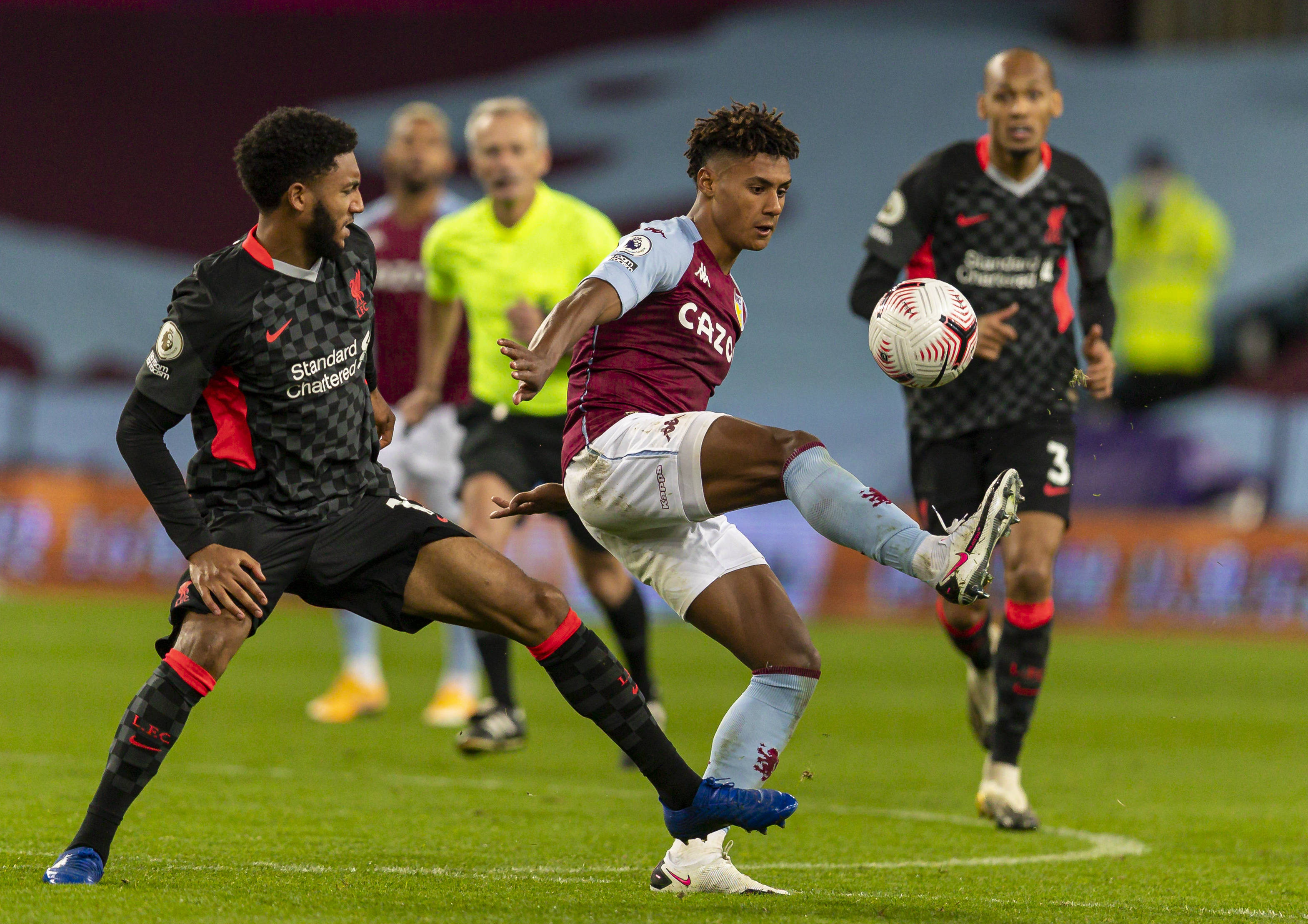 分和内线攻 分和内线攻